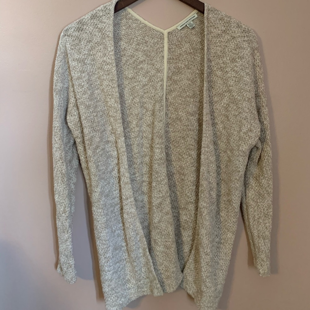 American Eagle cardigan